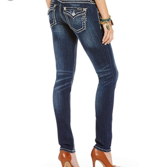 Miss me skinny 💙🌹 - Picture 2 of 7